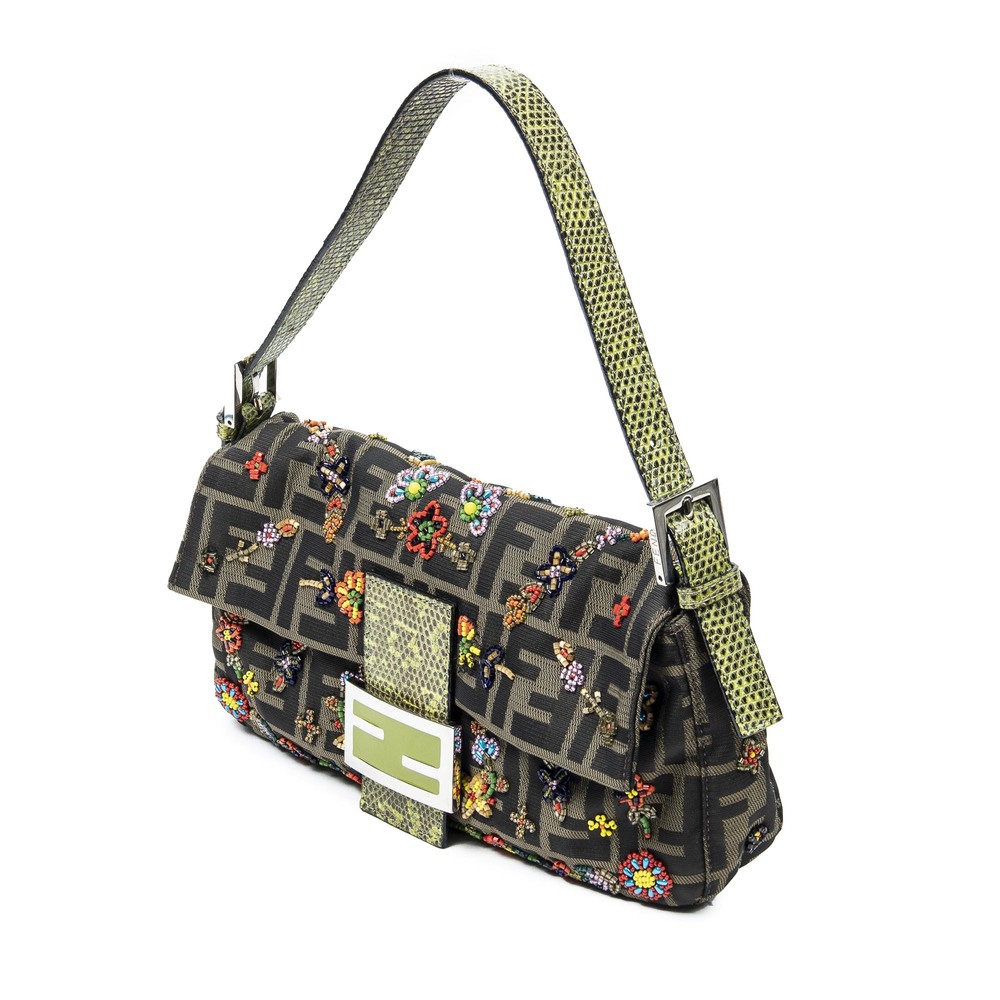 Fendi Embroidered Beads Mama Baguette - Picture 7 of 7